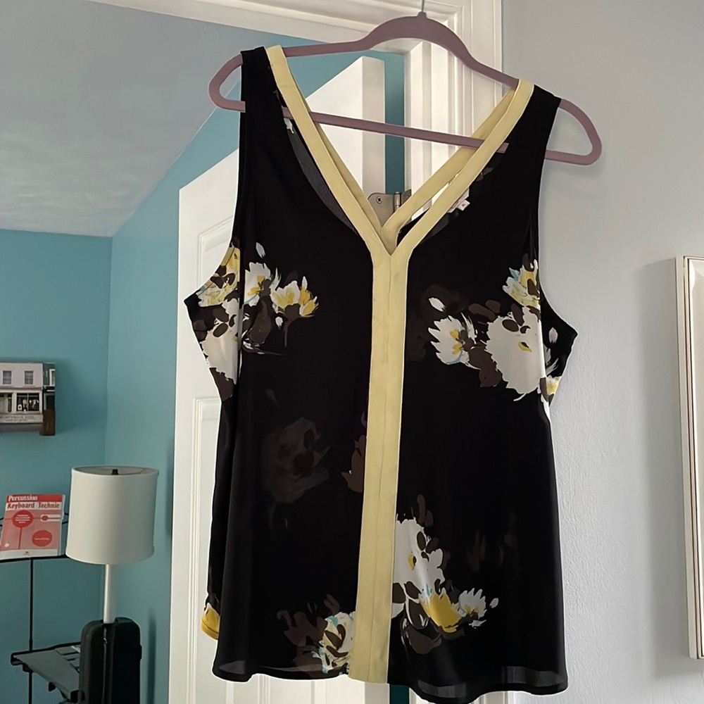 Black and yellow floral tank v neck xl
